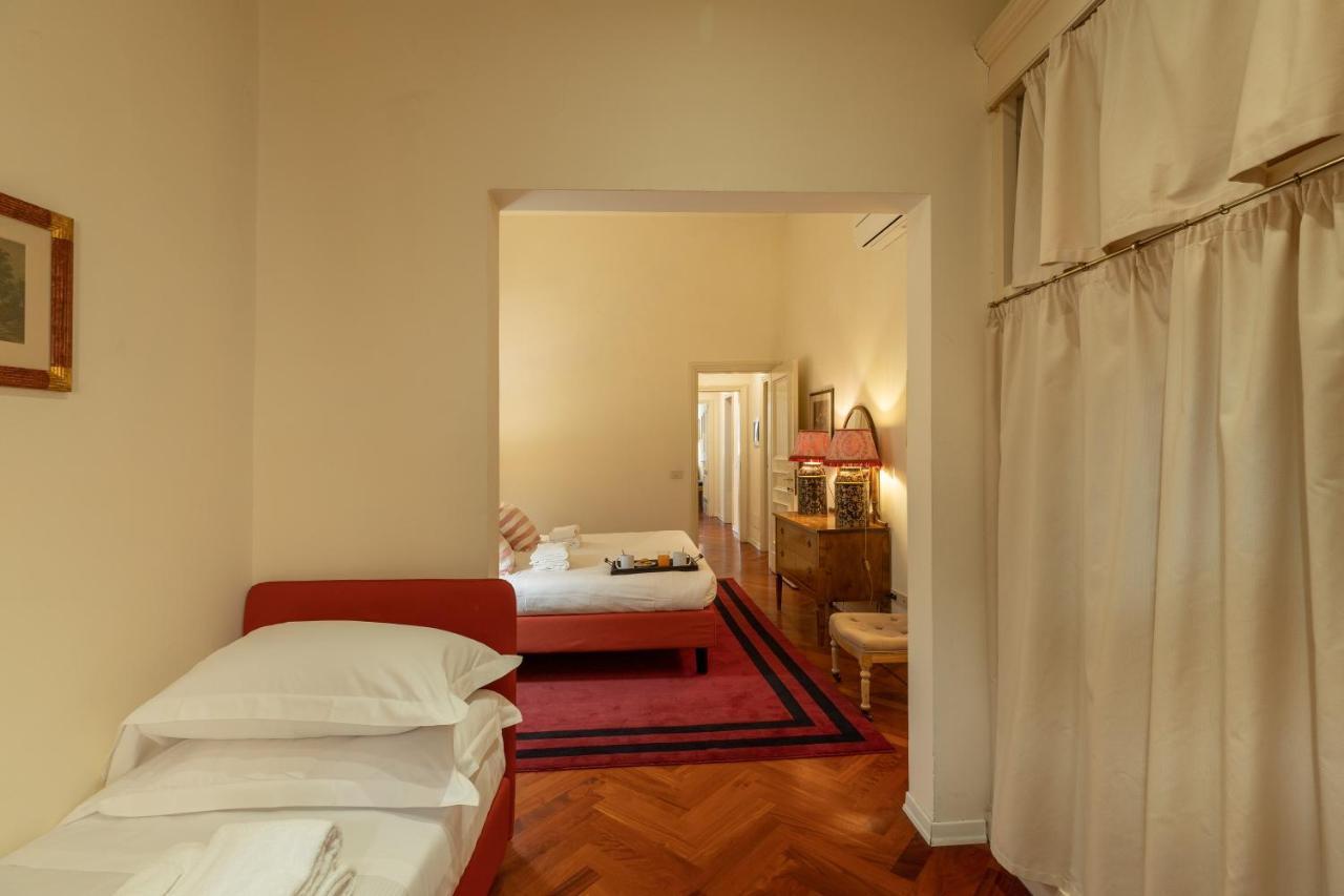 Velluto Elegant Apartment Near The Duomo فلورنس المظهر الخارجي الصورة