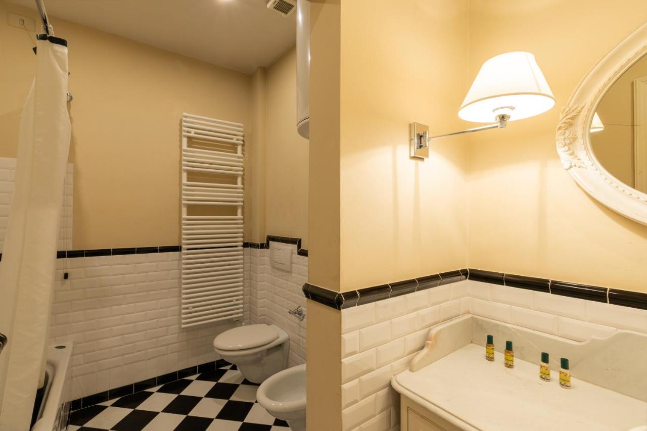 Velluto Elegant Apartment Near The Duomo فلورنس المظهر الخارجي الصورة
